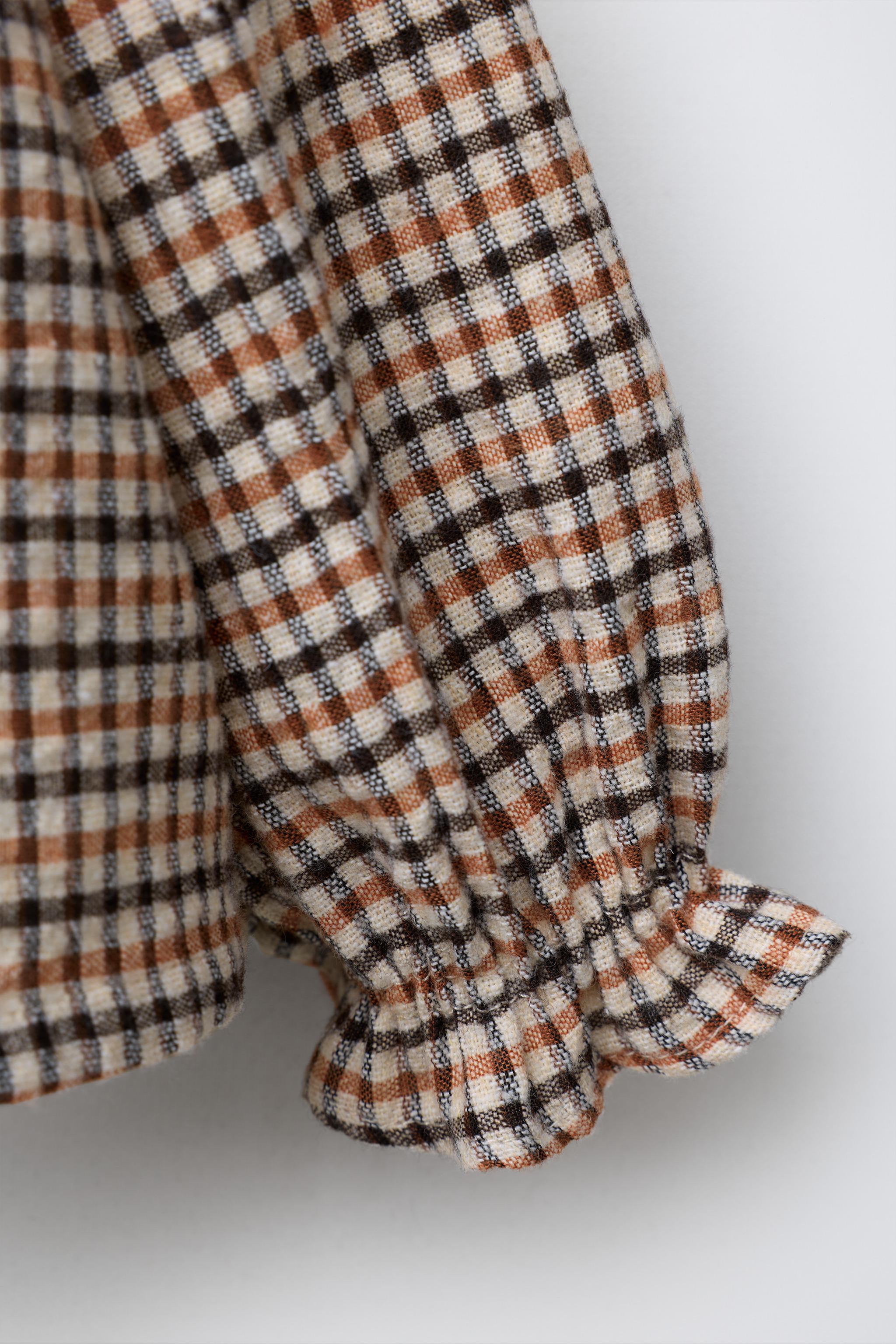 EMBROIDERED COLLAR PLAID SHIRT